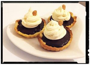 tartelettes caramel-cacahuètes-chocolat