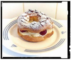 paris brest revisité saveur punch et cerises confites