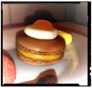 macaron à la crème de banane haribo