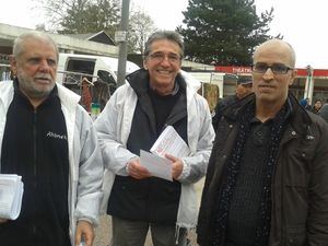 Jeudi 03/04 Marché des Combes Les « Capàgauches » sur le terrain