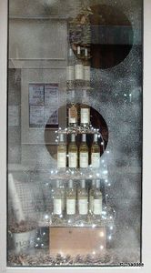 Sapin vert & vitrine poudrée
