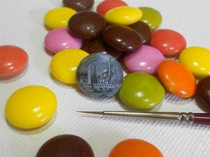 Istanbul coloré , sur une cacahuète ou un vermicelle : Hasan Kale