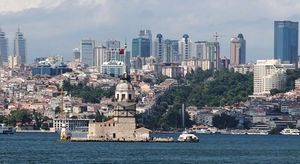 "Perce-ciel" le gratte-ciel de Turquie et un roman de Tahsin Yücel