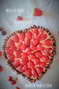 fraises sur mousse de yaourt