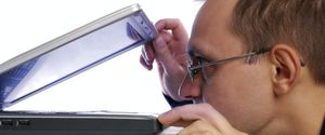 VRAI/FAUX – Je peux regarder les matchs de foot de l’Euro 2016 au travail