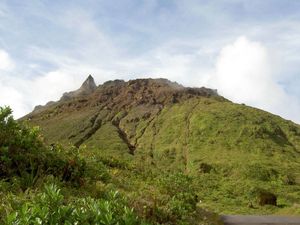 La Soufrière la Vieille Dame de la Guadeloupe