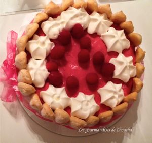 Charlotte framboises et lychees pour la fête des mères