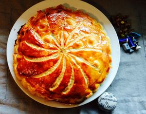Galette des rois version pistache framboise