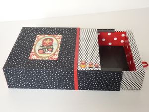 La boîte à glissière magique.