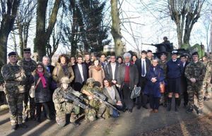 Visite des membres de la CAJ au 1er RI.