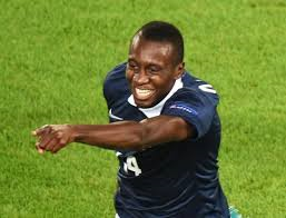 Blaise Matuidi marche sur l'eau en bleu comme au PSG