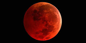 Eclipse de la super Lune un phénomène céleste spectaculaire