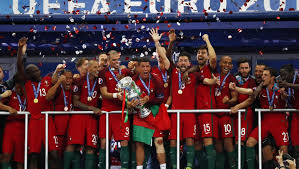 Bravo au Portugal Champion d'Europe et aux Bleus pour leur très beau parcours
