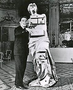 Dali. Musée de Montmartre. Sculptures. (1ère partie). Minotaure, Vénus, Saint Georges...