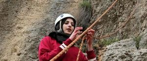 Palestine: En Cisjordanie de jeunes Palestiniens découvrent l'escalade