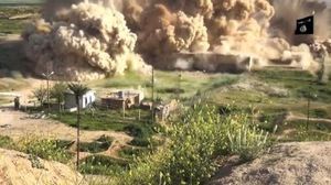 http://img.over-blog-kiwi.com/0/93/22/50/20150415/ob_42d60d_nimroud.jpg Etat islamique - Nimroud, le retour des pillards