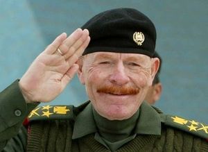 Les médias occidentaux ridiculisés : Izzat Ibrahim al-Douri est de retour