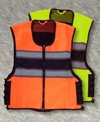 Gilet fluo pour les motos: c'est dans le décret du 7 mai 2015