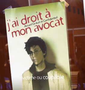Notre article sur la fragilisation des droits de la défense pendant une grève des avocats publié dans le Village de la Justice !