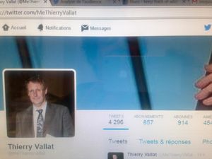 L'envoi de 4 tweets/jour sur le lieu de travail n'est pas un usage abusif: CA de Chambéry du 25 février 2016