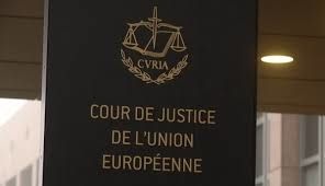 Conclusions de l'avocat général de la CJUE du 31 mai 2016: la justice européenne valide l’interdiction de porter un foulard en entreprise