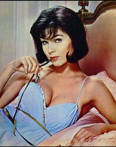 Yvonne Craig (1937-2015)