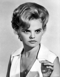 Madeleine Sherwood (1922-2016)