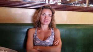Laurence Cauchart "Profession infirmière" interview par Nicolas Caudeville