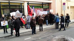 En attendant que le dernier conseil d'administration se réunisse pour prononcer la disparition , par la volonté du maire et président d'agglo de Perpignan, les syndicats et les futurs licenciés manisfestent