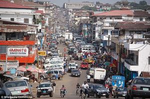 Ebola : nouveau cas suspect découvert au Liberia, non lié à la Guinée