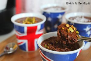 Mousse au Chocolat & Pistaches