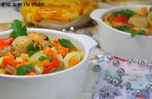 Cassolette Feuilletée Noix de Saint-Jacques, Moules et Petits Légumes