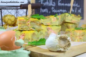 Tortilla Pommes de Terre, Saumon, Ail & Persil