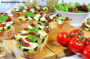 Bruschetta Caviar d'Aubergine, Légumes d'Eté et Mozzarella