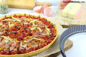Tarte Estivalo-Automnale aux Tomates, Jambon Cru & Morbier