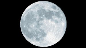 Pleine lune le soir de Noël