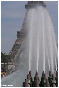 Attaque sur la Tour Eiffel