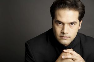 Monaco: Auditorium Rainier III -OPM: Robert TREVINO dirigera les Symphonies n°5 de SCHUBERT et MAHLER