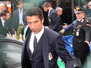 Parla Buffon: «Largo ai vecchi: siamo migliori, i punti fermi»