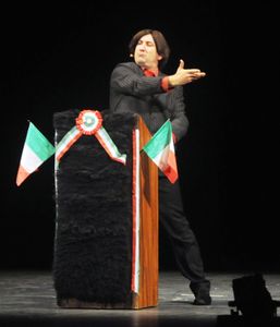 ARISTON SANREMO STREPITOSO SUCCESSO DI ANTONIO ALBANESE