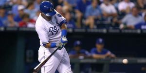 Back in the Win Circle: Ventura Tames Rangers in 4-3 Win