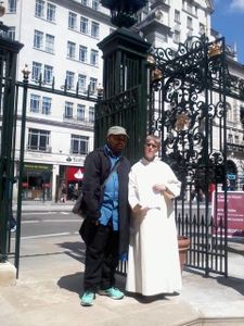 BIENVENU MASSAMBA MP CONSEILLE LA JEUNESSE CONGOLAISE DE S’ORGANISER EN HAUT COMITE DE VIGILANCE POPULAIRE.