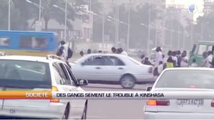 Les Kuluna