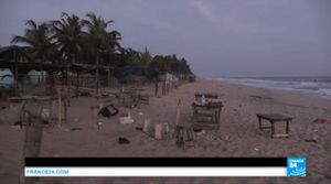 Plage de Grand-Bassam