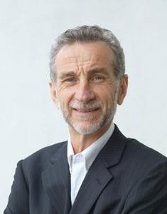 Henri Pérouze. Résister au dérèglement du monde