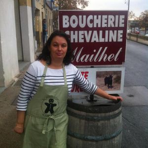 Mes dédicaces le 13 décembre 2015 à la boucherie Mailhet boucherie chevaline / taureau de Lunel .