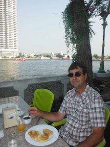 RANGOON et retour à Bangkok