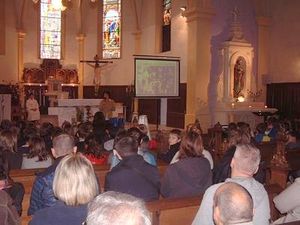 Serémange : célébration de la Parole « à la suite de Jésus » avec les enfants se préparant à la première communion.