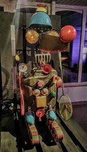 Exposition Sculptures et Robots au centre Jean Hardouin