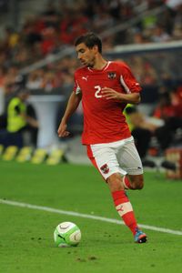 Euro 2016 : le joueur autrichien d'origine hongroise György Garics chantera les 2 hymnes nationaux